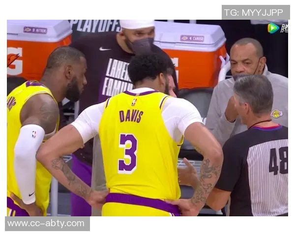 埃纳回应漏判争议称手臂自然下垂判罚合理球碰到我并无犯规 埃纳回应漏判争议称手臂自然下垂判罚合理球碰到我并无犯规